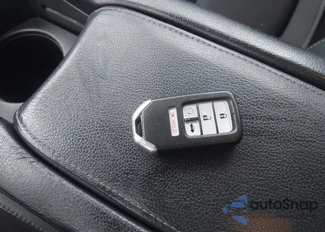 2020 Honda Civic Sport z USA, uszkodzony, nr VIN 19XFC2F84LE207965